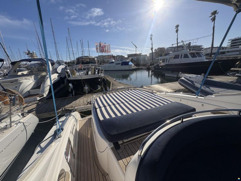 Windy 40 Bora