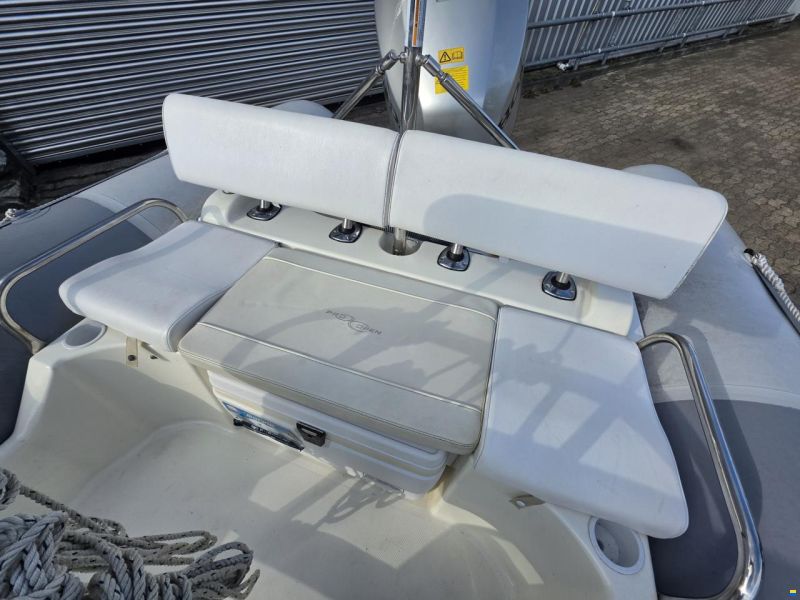 Zodiac Pro Open 650