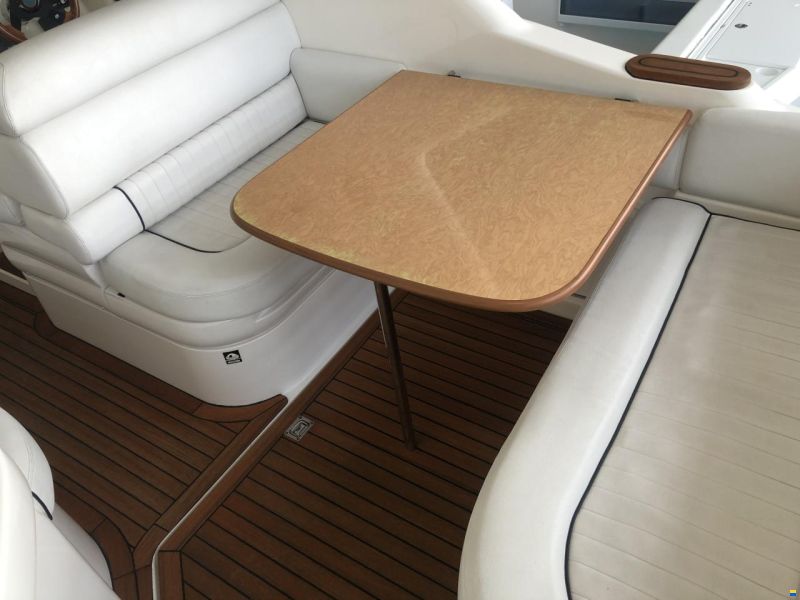 Sealine S 28