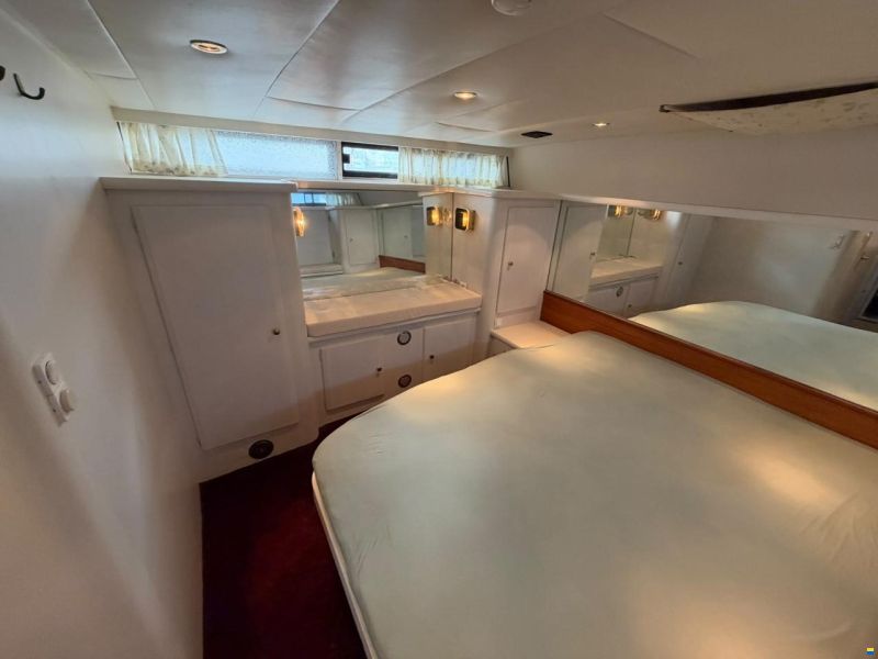 Wim van der Valk Super Falcon 45 GS