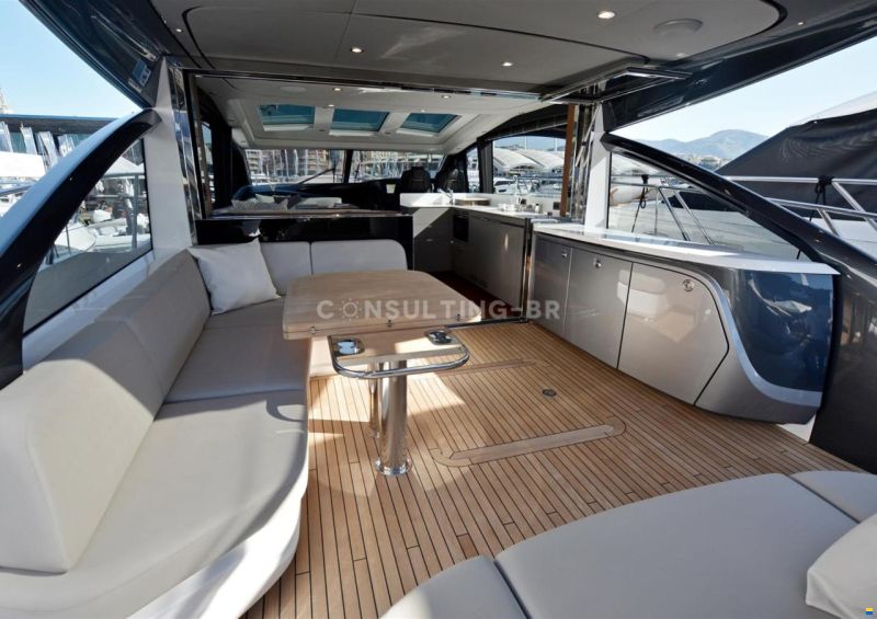 Princess YACHTS V55