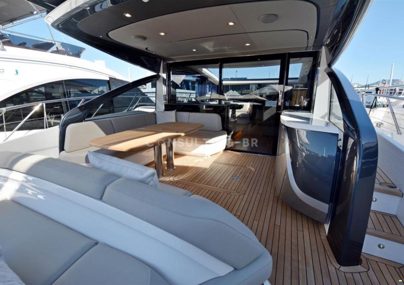 Princess YACHTS V55