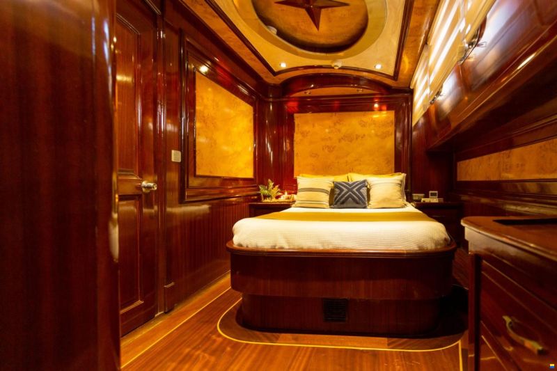 Custom Ketch 24m
