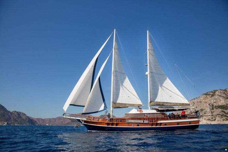 Custom Ketch 24m