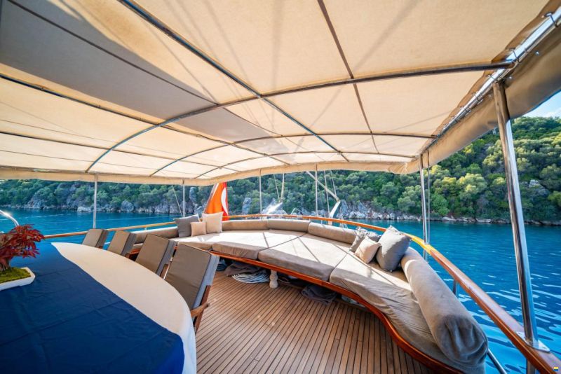 Custom Ketch 24m