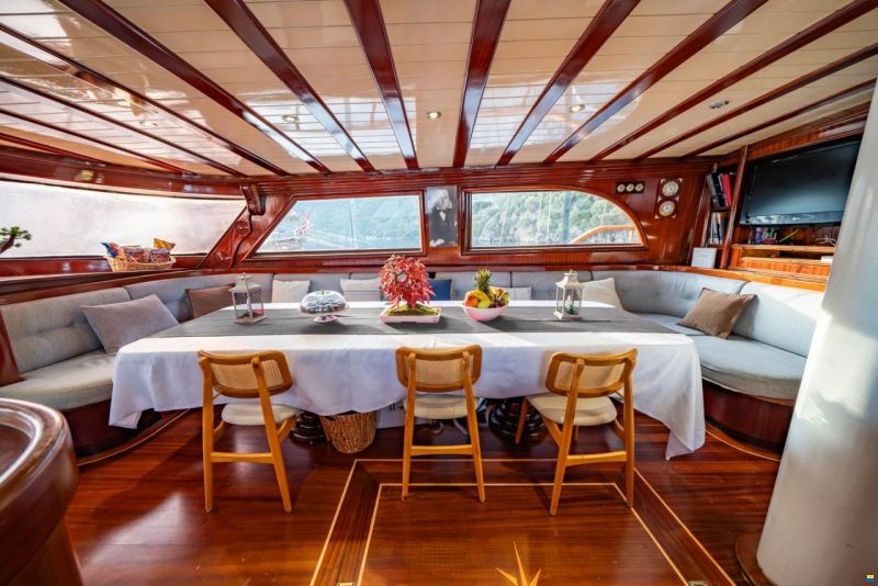 Custom Ketch 24m
