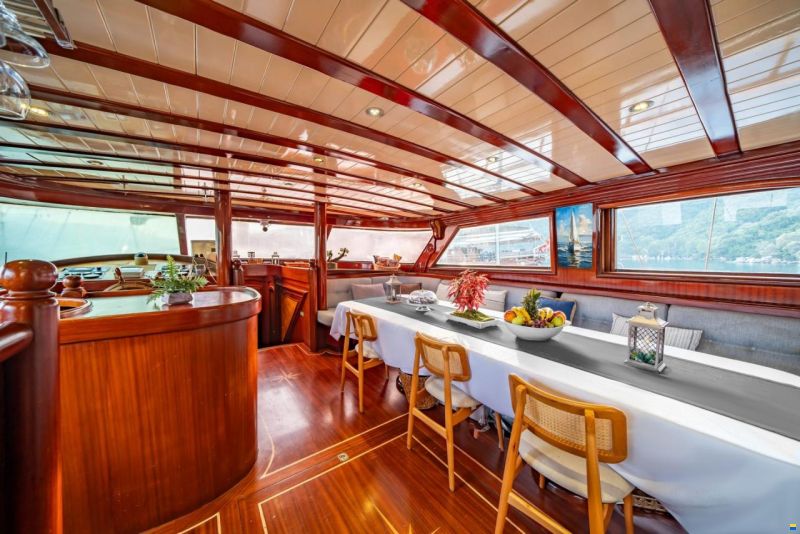 Custom Ketch 24m