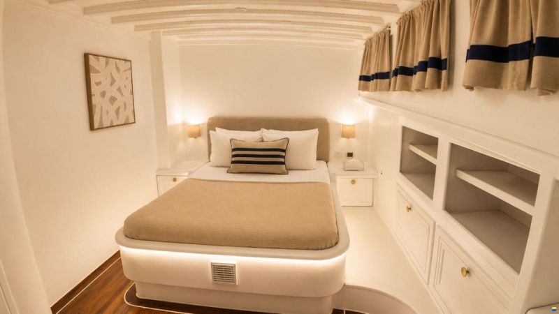 Custom Ketch 24m