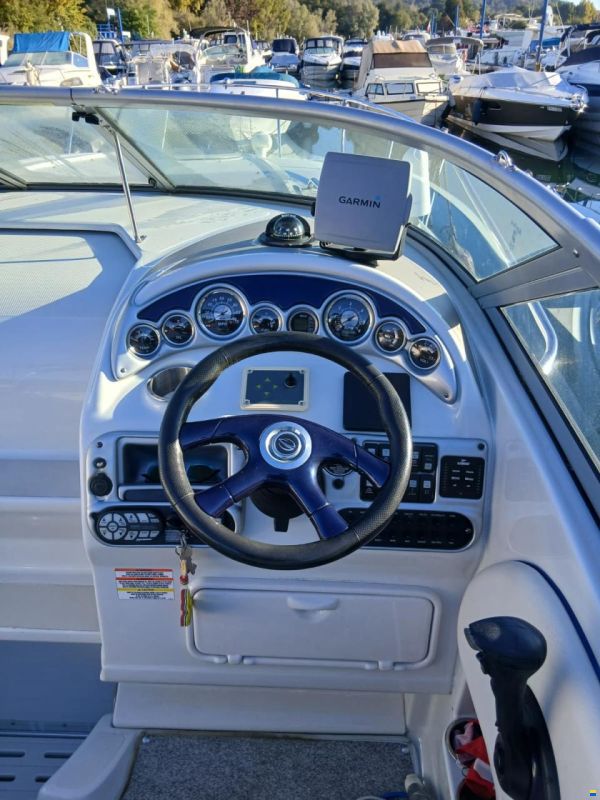Crownline 270CR