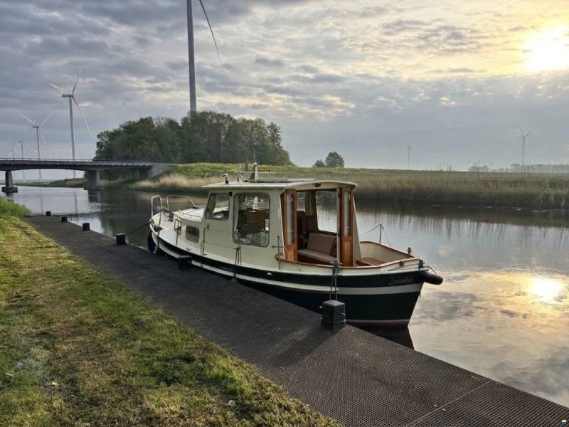 Oostvaarder 900 Kutter