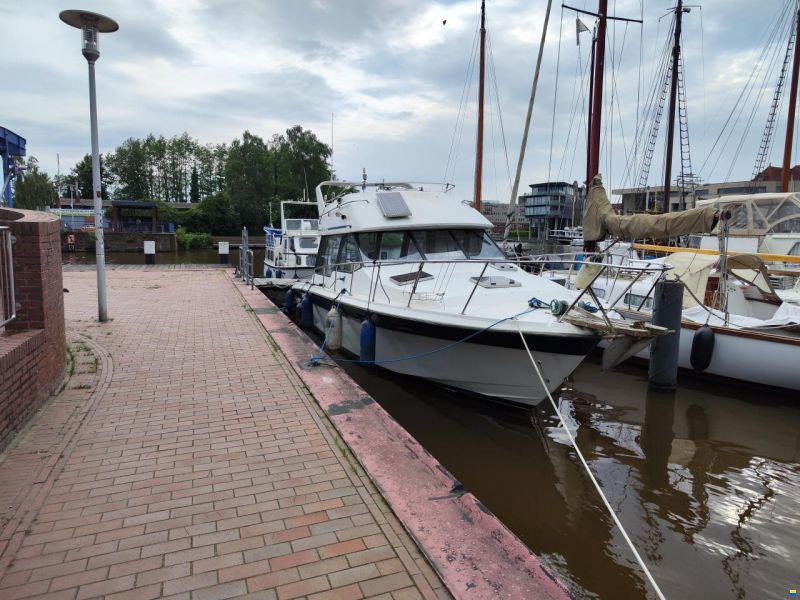 Bayliner 3270