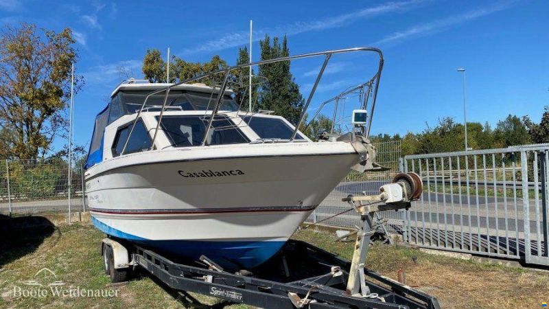 Bayliner 2452