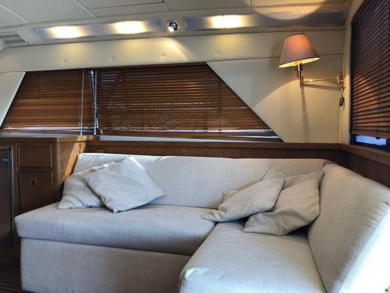 Bertram Yacht 37' Convertible
