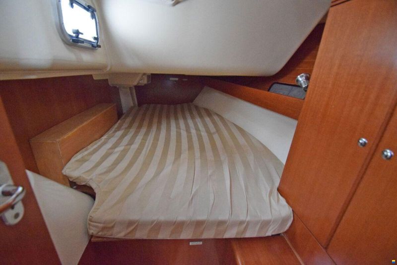 Dufour 34 Performance