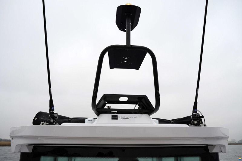 Axopar 28 Cabin