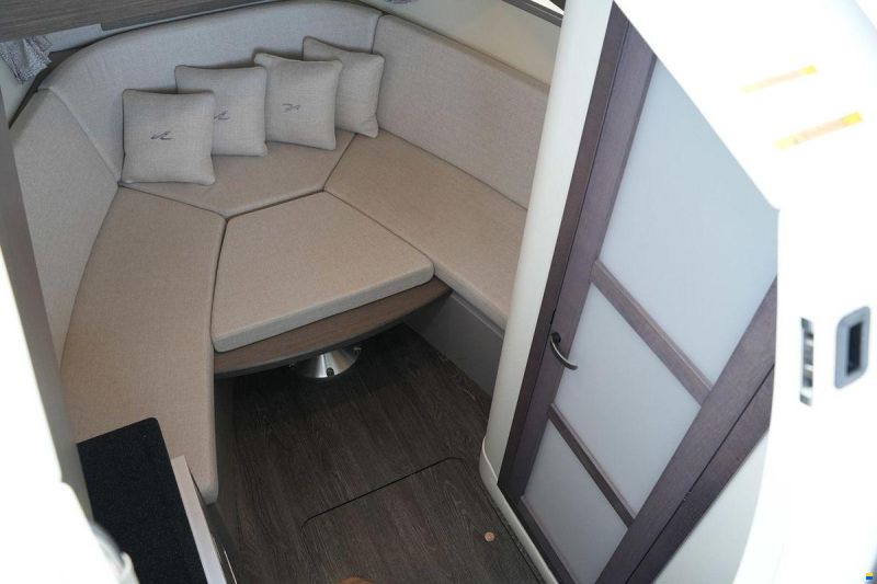 Sea Ray Sundancer 290