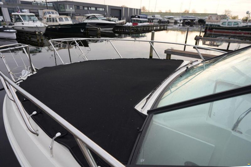 Sea Ray Sundancer 290