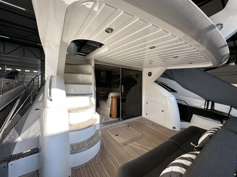 Sunseeker Manhattan 52