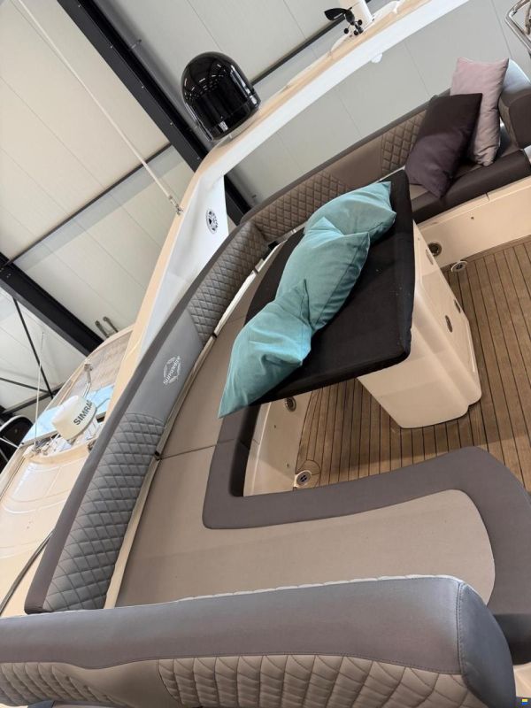Sunseeker Manhattan 52
