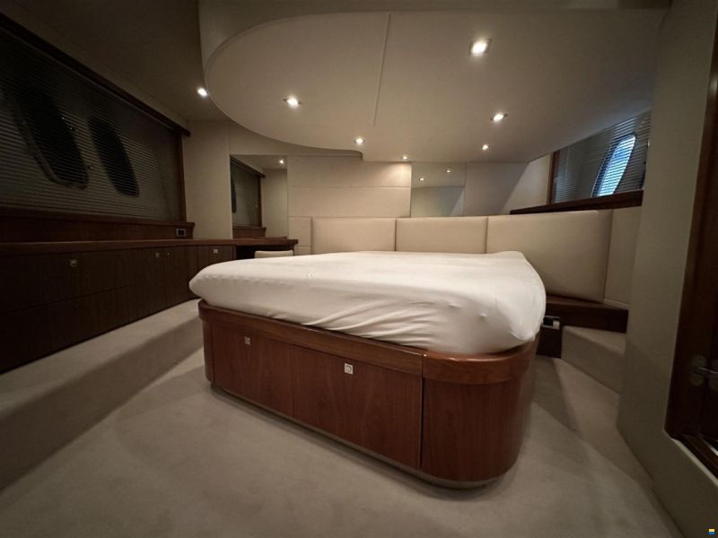 Sunseeker Manhattan 52