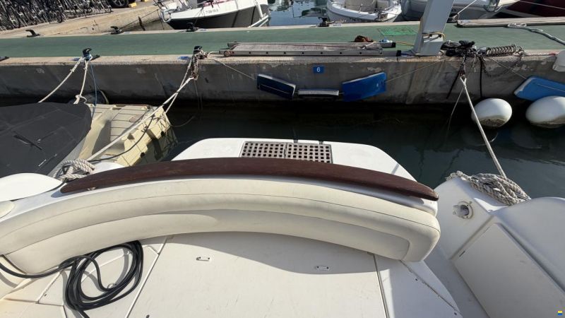 Jeanneau Leader 805