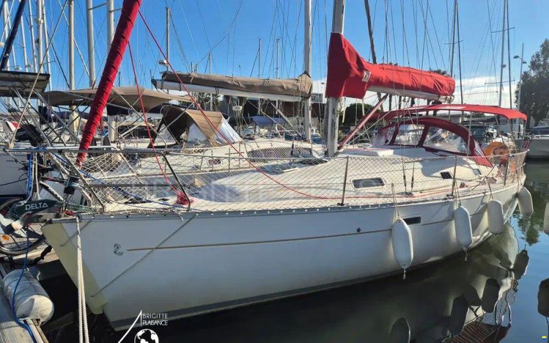 Beneteau Oceanis 331 Clipper