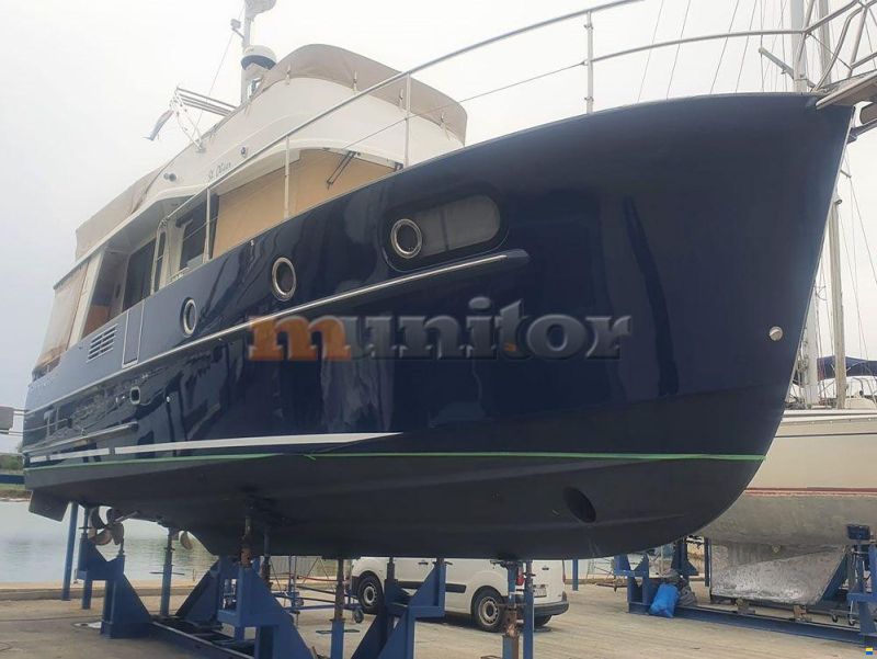 Beneteau Swift Trawler 44