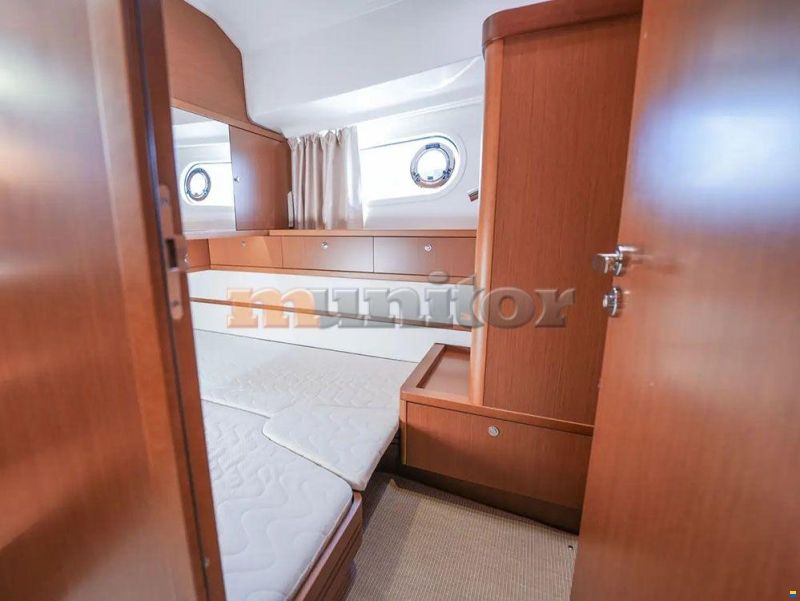 Beneteau Swift Trawler 44