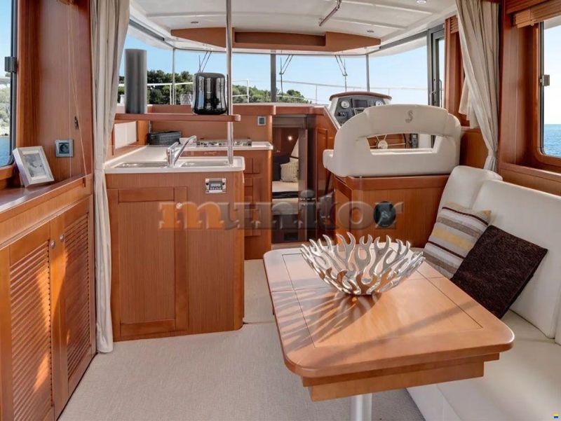 Beneteau Swift Trawler 44