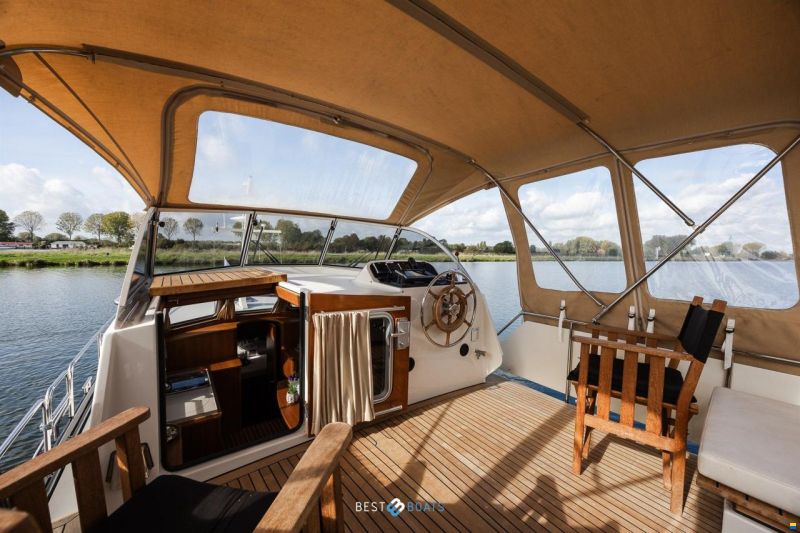 Linssen Grand Sturdy 30.9 AC Brilliant