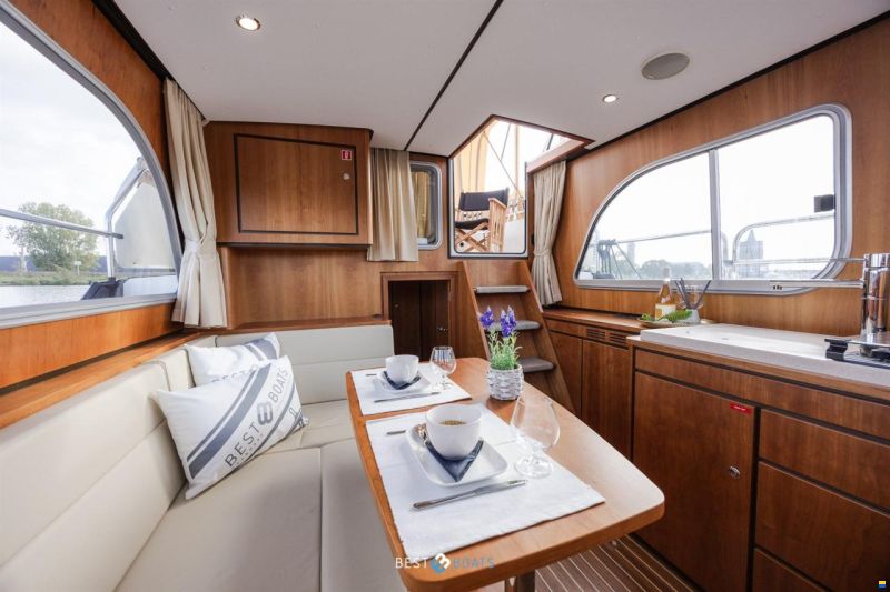 Linssen Grand Sturdy 30.9 AC Brilliant