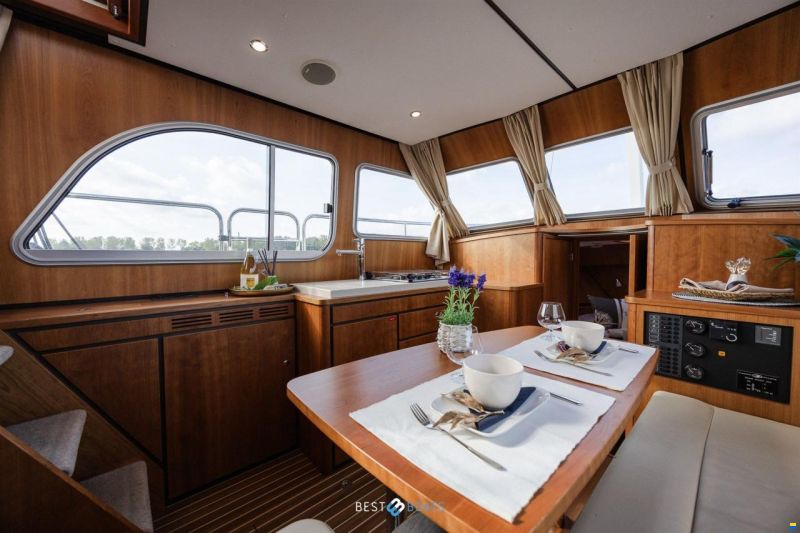 Linssen Grand Sturdy 30.9 AC Brilliant