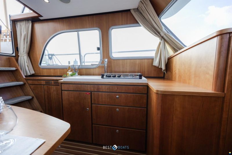 Linssen Grand Sturdy 30.9 AC Brilliant