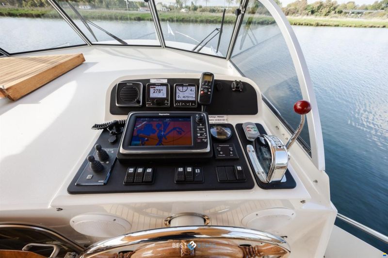 Linssen Grand Sturdy 30.9 AC Brilliant