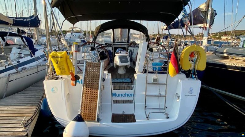 Beneteau Oceanis 40