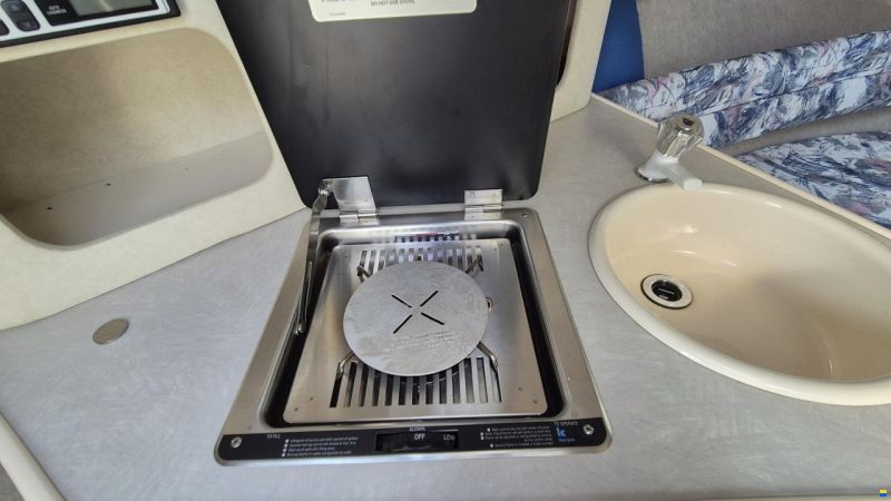 Sea Ray 240 Sundancer