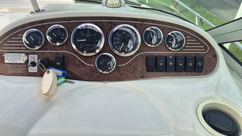 Sea Ray 240 Sundancer