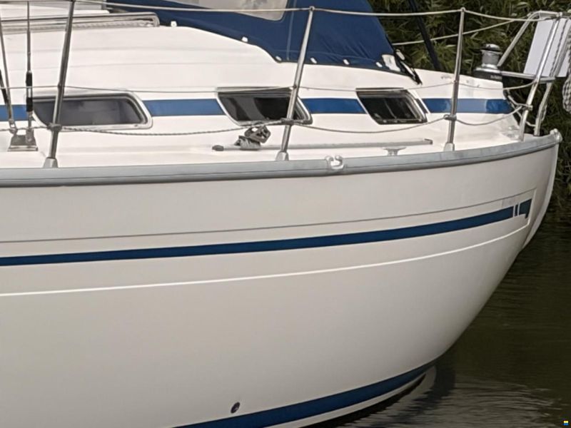 Bavaria 32