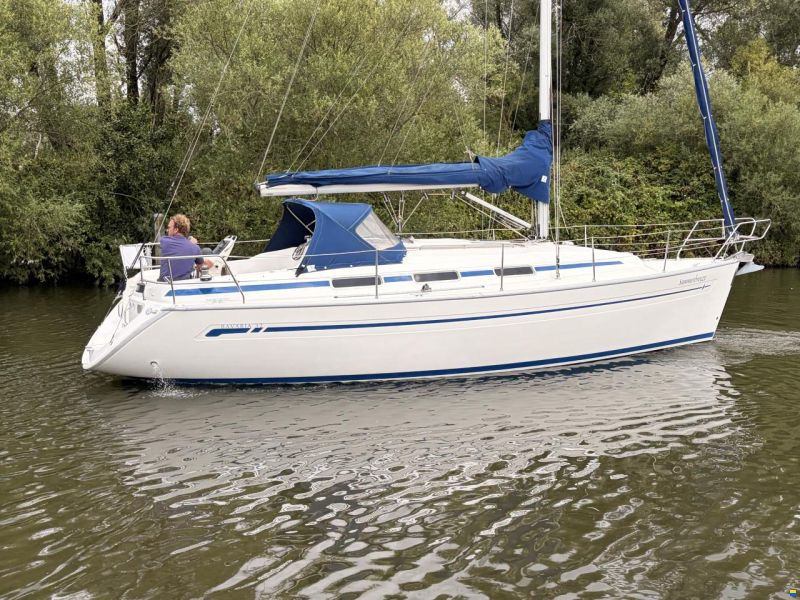 Bavaria 32