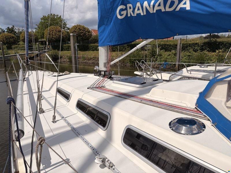 Granada 375