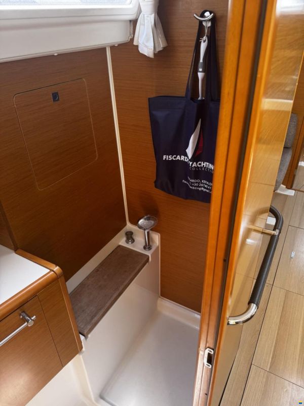 Jeanneau 409