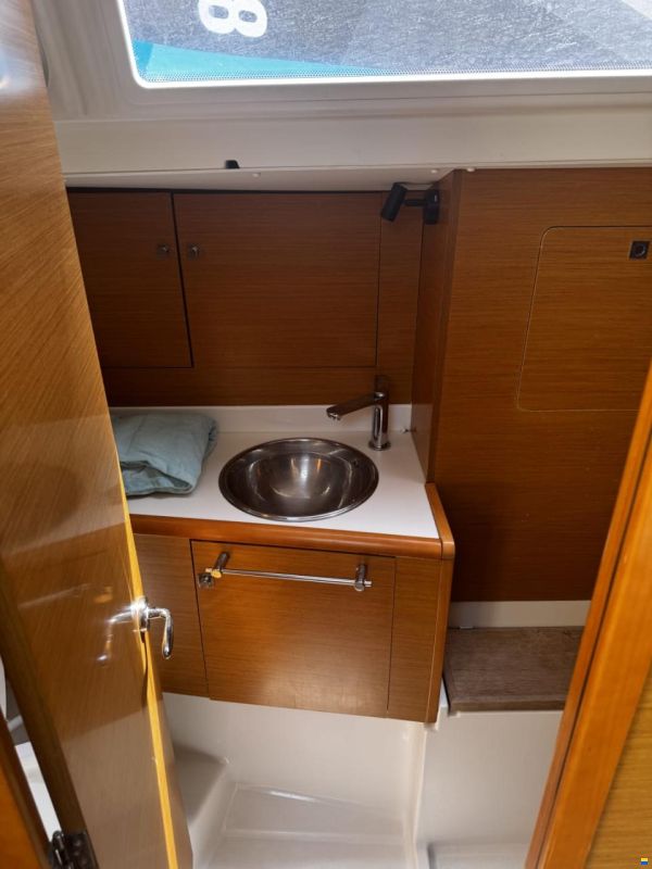 Jeanneau 409