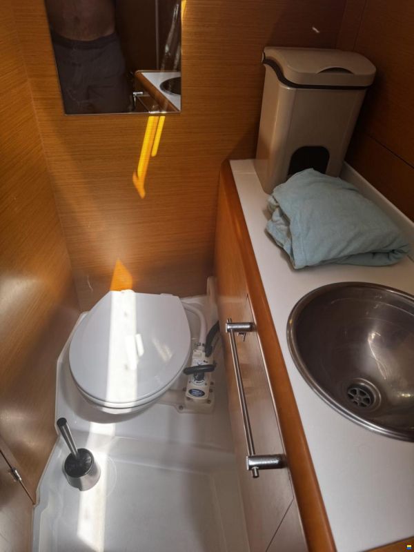 Jeanneau 409