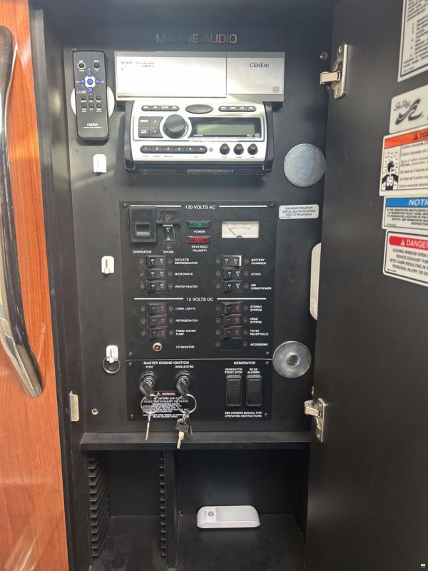 Sea Ray 325 SUNDANCER