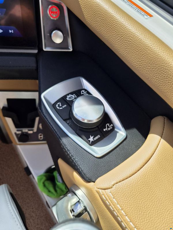 MasterCraft XT23