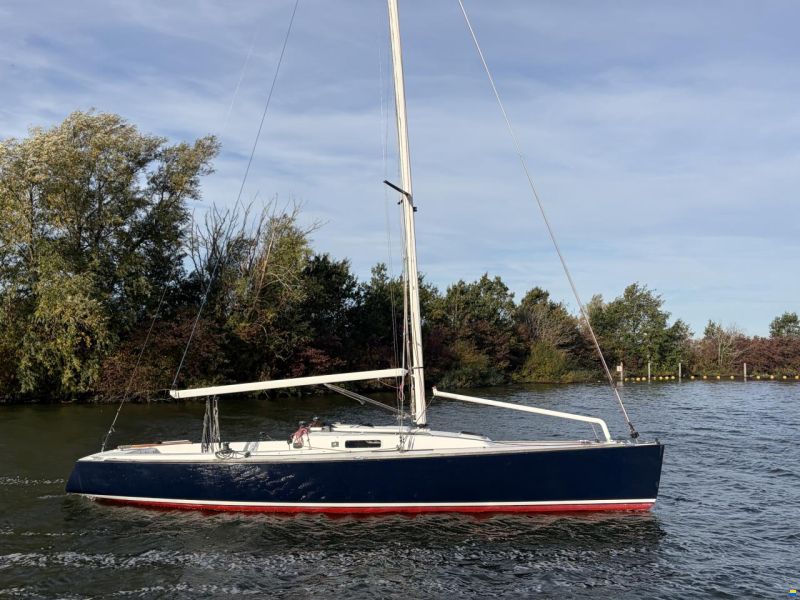 J Europe J/100