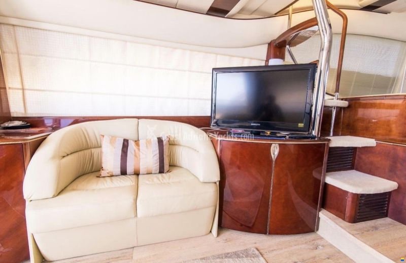Princess 61 Fly