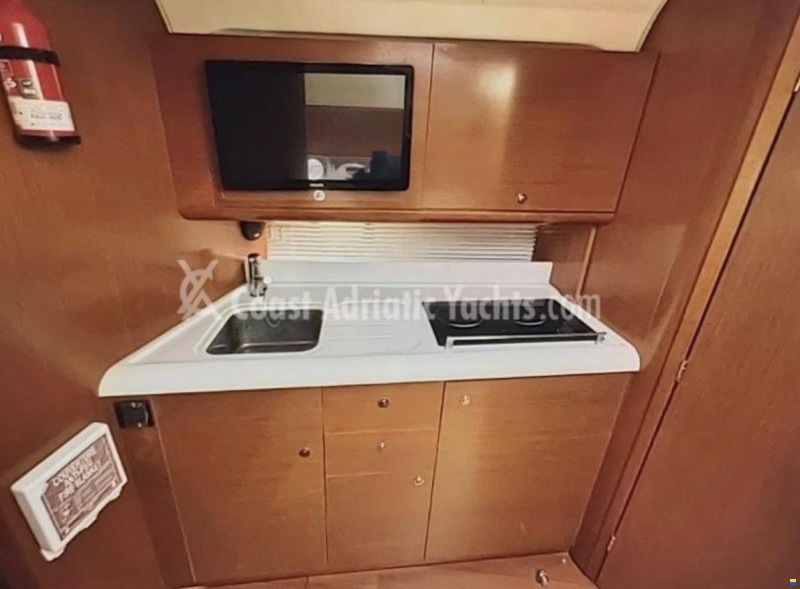 Beneteau 38 HP