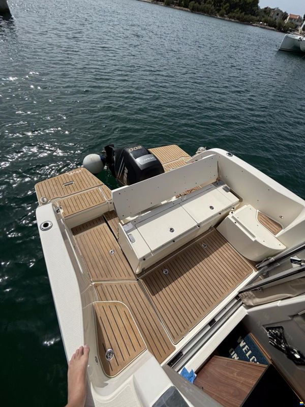 Quicksilver 755 weekend