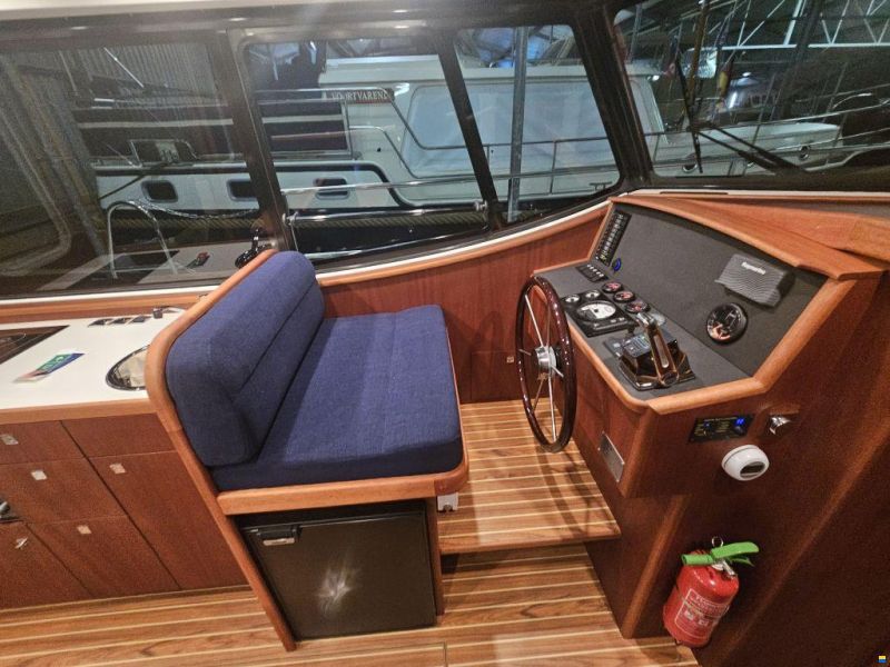 Brandsma Luna 34